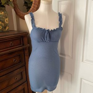 4 for $10 Blue waffle print spaghetti strap dress size small fitted